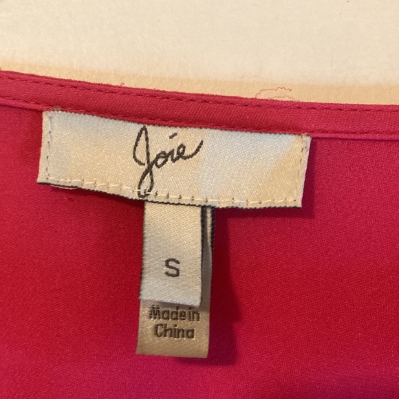 Joie Silk blouse. Hot pink. Size small. From Holts. Short sleeve. Wrap. - Picture 6 of 9